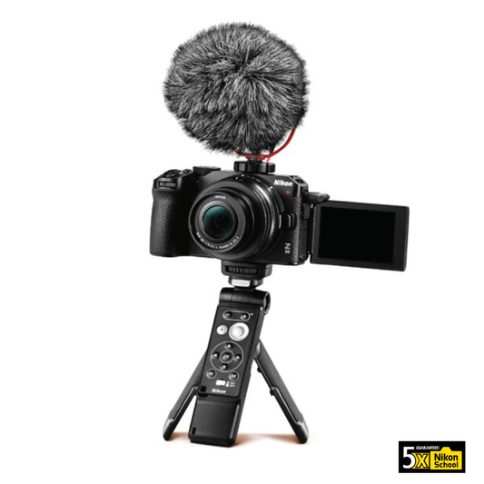 Nikon Z30 + Nikkor DX 16-50MM F/3.5-6.3 VR Vloggers Kit