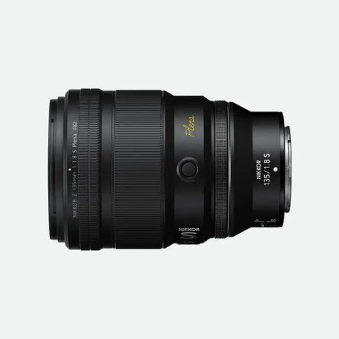 NIKKOR Z 135mm f/1.8 S Plena